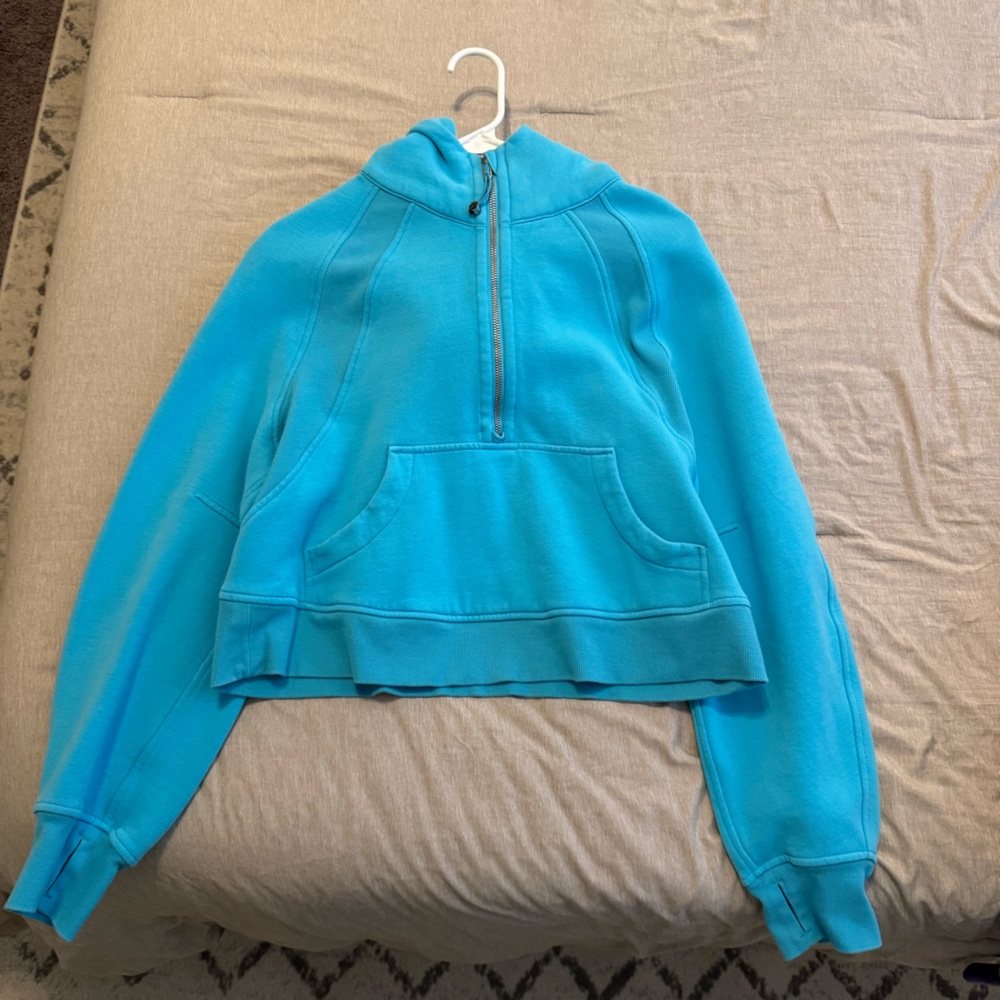 Lululemon Electric Turquoise Scuba